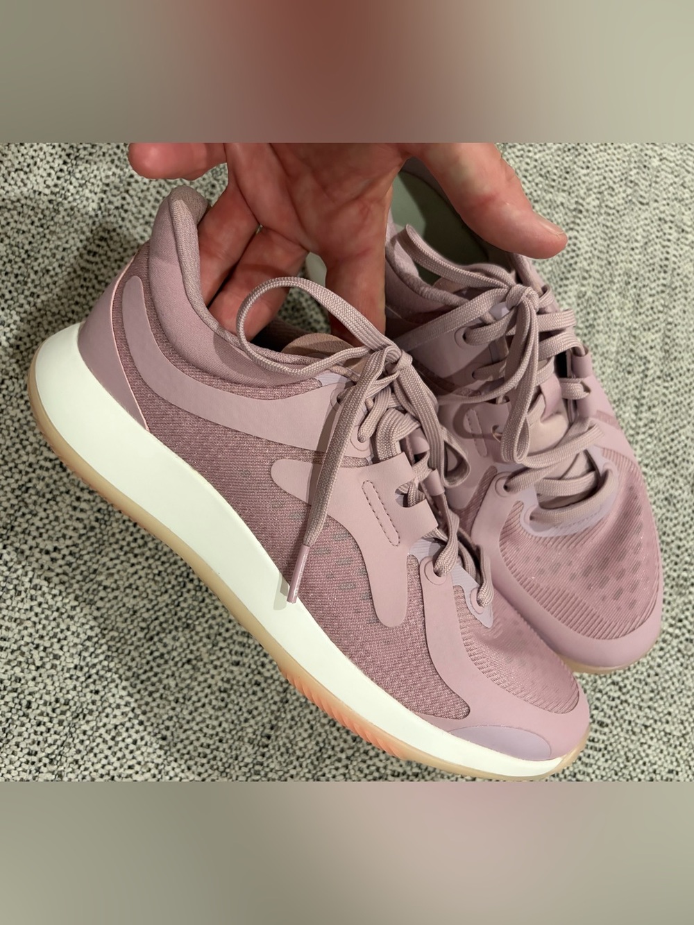 Lululemon Strongfeel Women's Training Shoes soft rose mauve colorway size 8